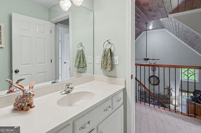 105 Evergreen Road, Hiawassee, GA 30546