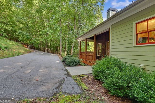 105 Evergreen Road, Hiawassee, GA 30546