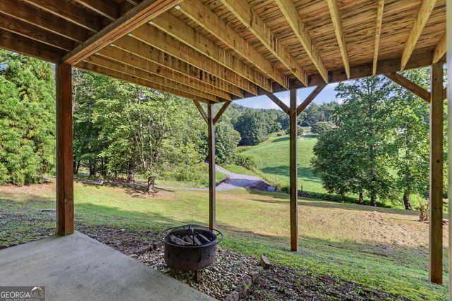 105 Evergreen Road, Hiawassee, GA 30546