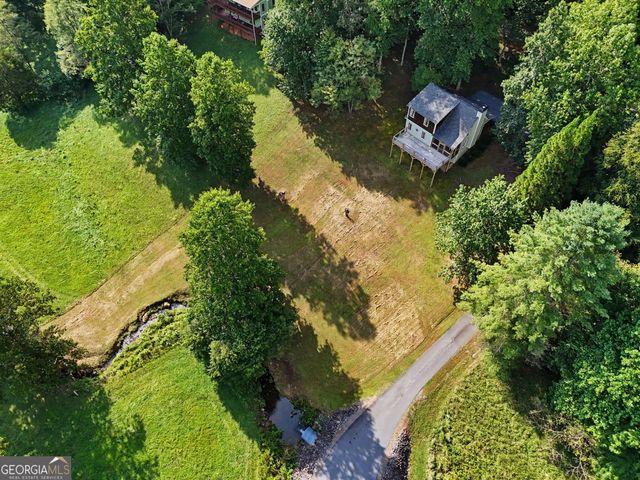 105 Evergreen Road, Hiawassee, GA 30546