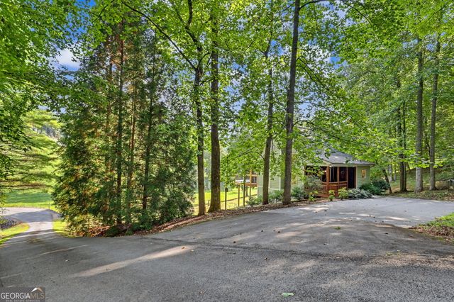105 Evergreen Road, Hiawassee, GA 30546