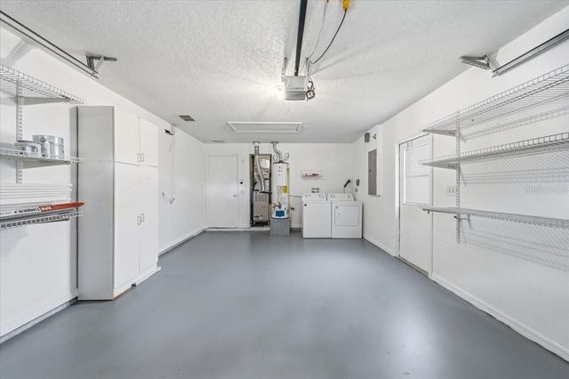 5863 MEADOWPARK PLACE, Lithia, FL 33547