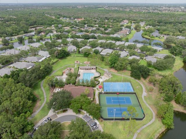 5863 MEADOWPARK PLACE, Lithia, FL 33547