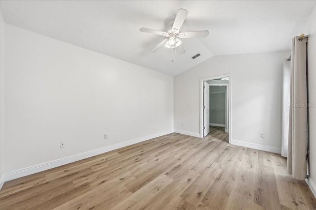 5863 MEADOWPARK PLACE, Lithia, FL 33547