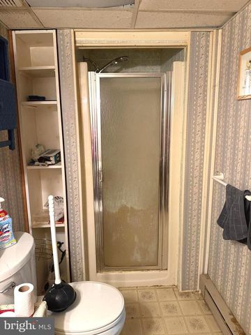 27 HAMILTON RD, Boiling Springs, PA 17007