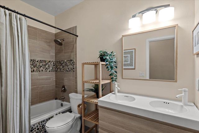 506 W San Antonio ST 205, San Marcos, TX 78666