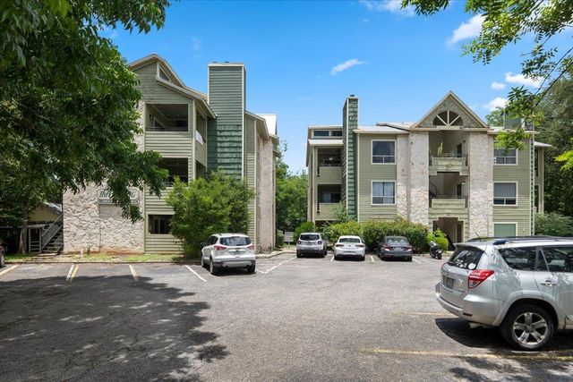 506 W San Antonio ST 205, San Marcos, TX 78666