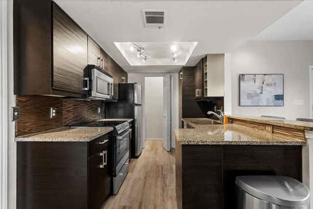 506 W San Antonio ST 205, San Marcos, TX 78666