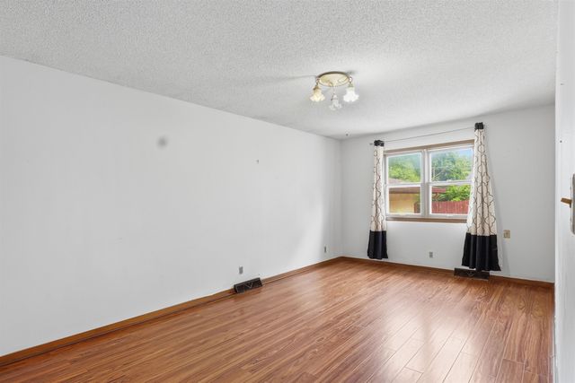 324 S Green, Wichita, KS 67211