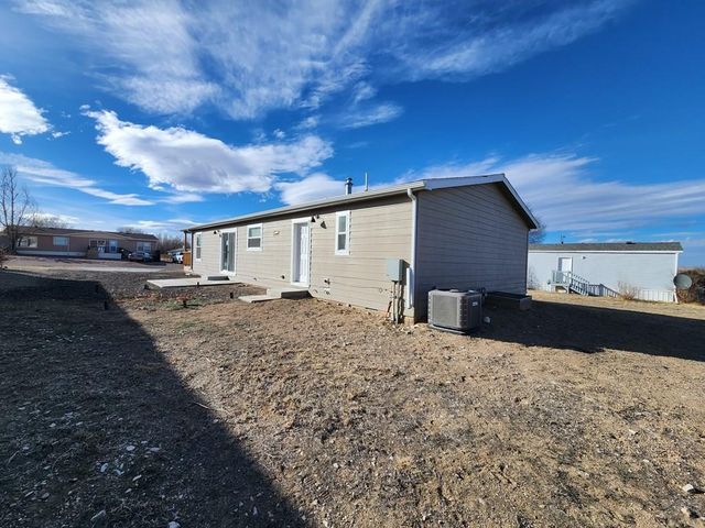 996 S Sibley Dr, Pueblo West, CO 81007