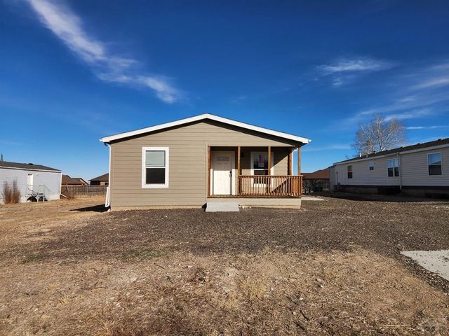 996 S Sibley Dr, Pueblo West, CO 81007
