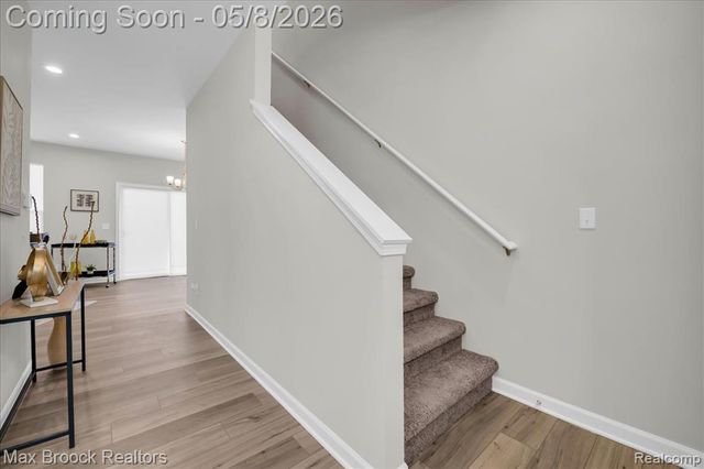 240 W Wilson, Pontiac, MI 48341