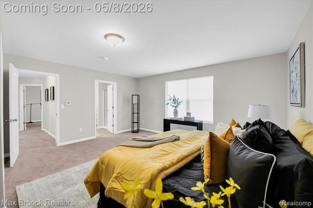 240 W Wilson, Pontiac, MI 48341
