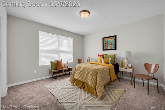 240 W Wilson, Pontiac, MI 48341