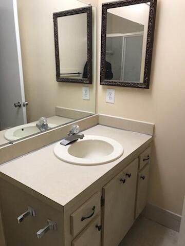 5790 Wanda Lane, Delray Beach, FL 33484