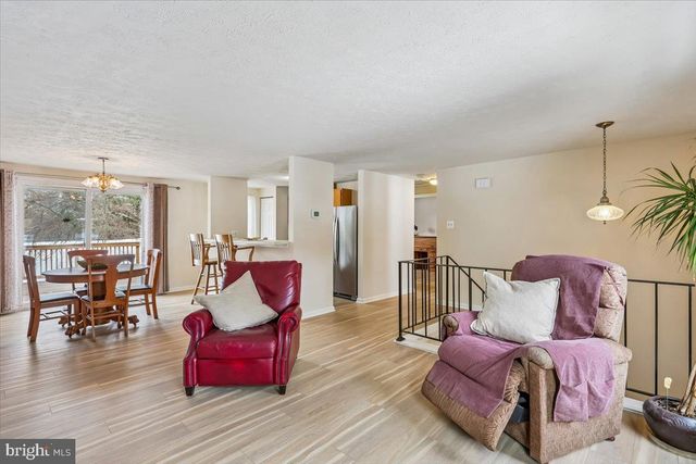 18112 KODELLA CT, Gaithersburg, MD 20877