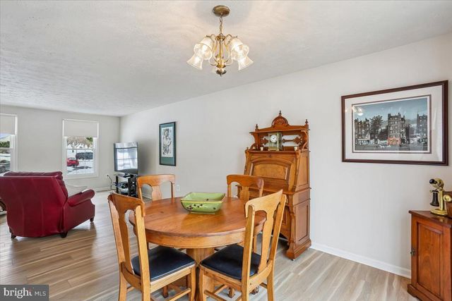 18112 KODELLA CT, Gaithersburg, MD 20877