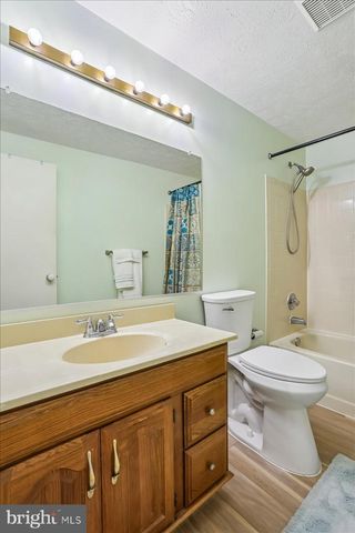 18112 KODELLA CT, Gaithersburg, MD 20877