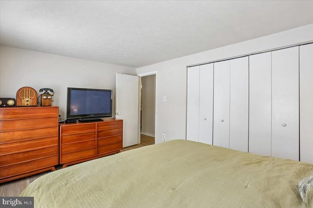 18112 KODELLA CT, Gaithersburg, MD 20877