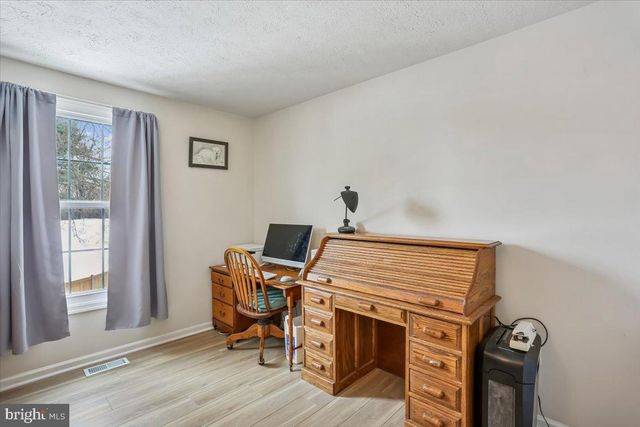 18112 KODELLA CT, Gaithersburg, MD 20877