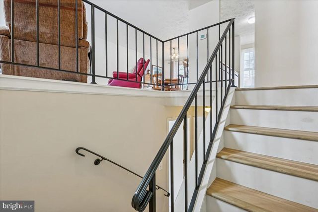 18112 KODELLA CT, Gaithersburg, MD 20877