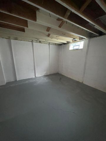 1425 E 20th Avenue, Columbus, OH 43211