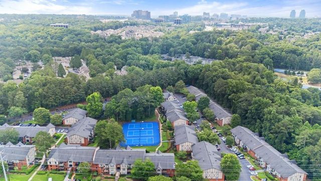 6851 Roswell Road O8, Atlanta, GA 30328