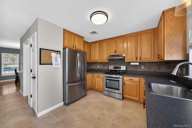 127 Egbertson Road, Campbell Hall, NY 10916