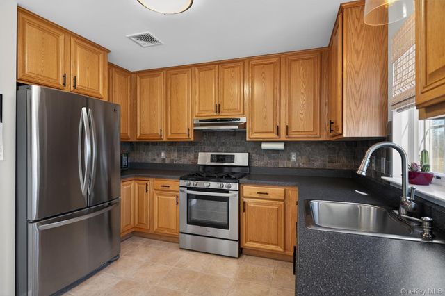 127 Egbertson Road, Campbell Hall, NY 10916