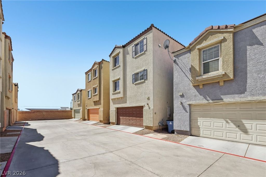 7413 Beguiling Court, Las Vegas, NV 89149 — photo 2