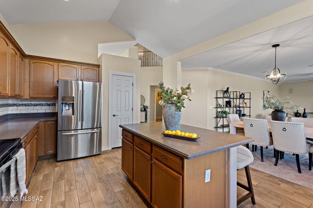 719 S Porter Routh Place, Vail, AZ 85641