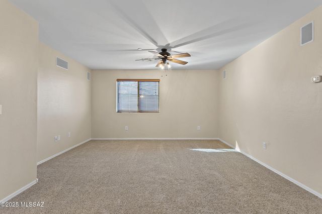 719 S Porter Routh Place, Vail, AZ 85641