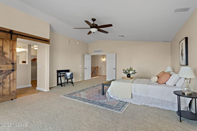 719 S Porter Routh Place, Vail, AZ 85641