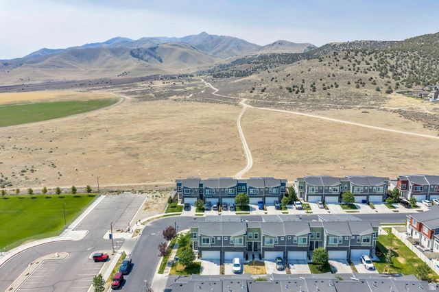 4316 E GRASSLAND WAY, Eagle Mountain, UT 84005