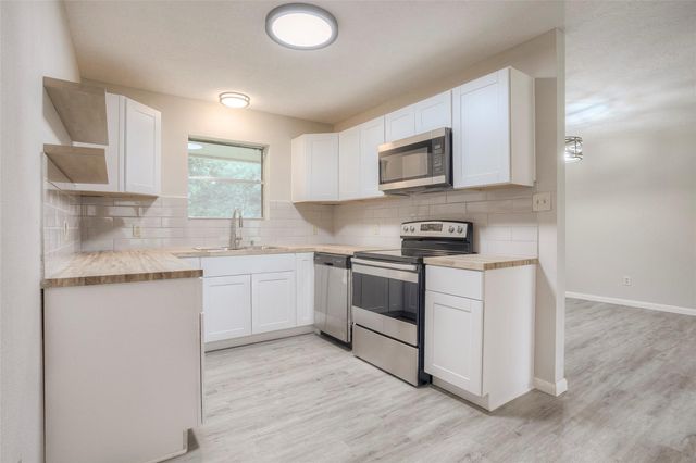 493 Lawrence Road, Trinity, TX 75862
