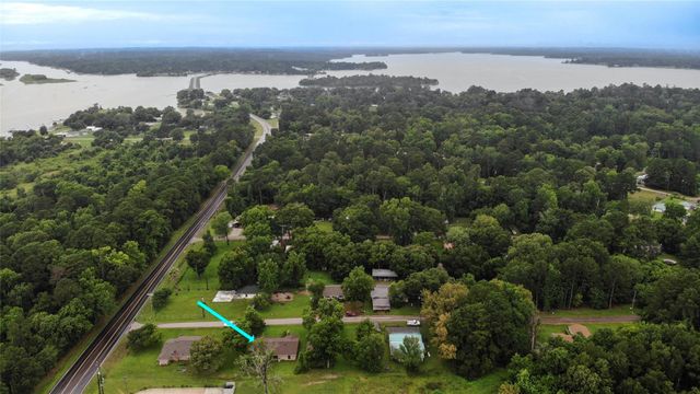 493 Lawrence Road, Trinity, TX 75862