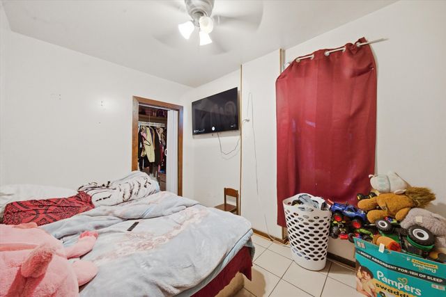 5969 W Augusta Boulevard, Chicago, IL 60651