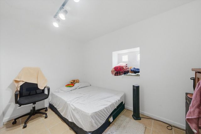 5969 W Augusta Boulevard, Chicago, IL 60651