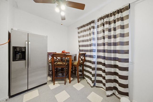 5969 W Augusta Boulevard, Chicago, IL 60651