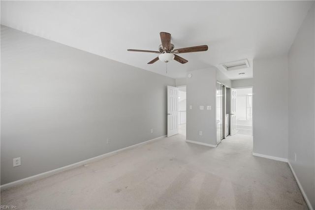 964 Saint Andrews Reach Apt B, Chesapeake, VA 23320
