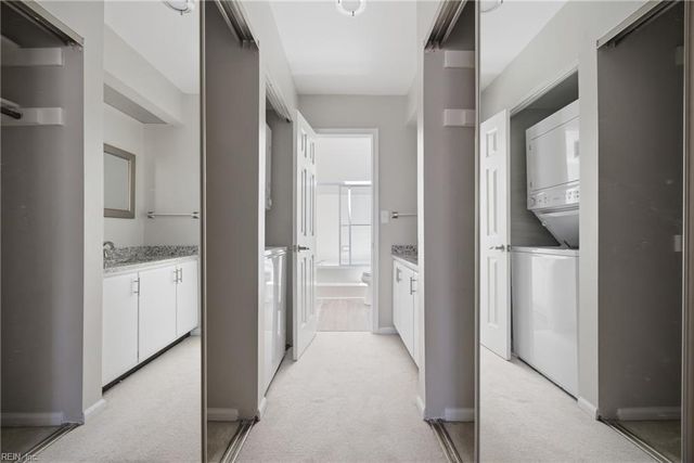 964 Saint Andrews Reach Apt B, Chesapeake, VA 23320