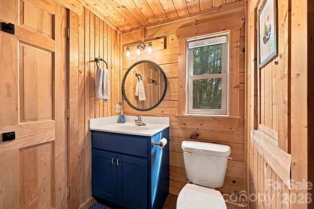 132 Falls View Trail, Lake Lure, NC 28746