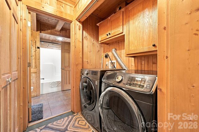 132 Falls View Trail, Lake Lure, NC 28746