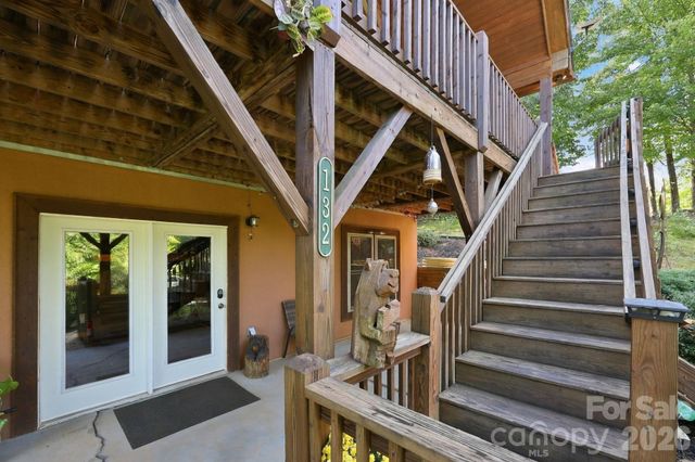 132 Falls View Trail, Lake Lure, NC 28746