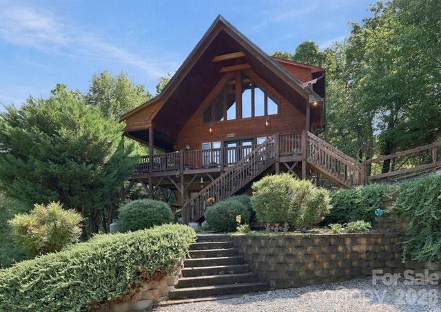 132 Falls View Trail, Lake Lure, NC 28746