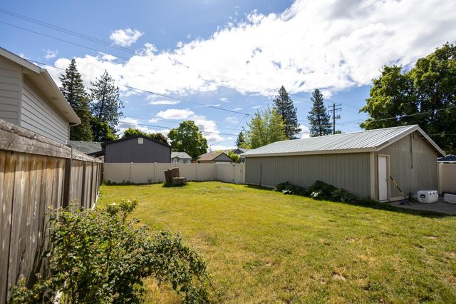 6110 N Calispel St, Spokane, WA 99205