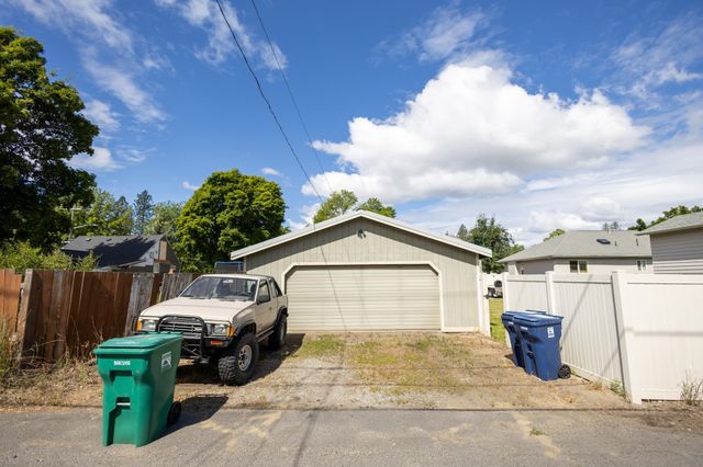 6110 N Calispel St, Spokane, WA 99205