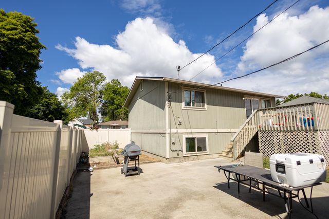 6110 N Calispel St, Spokane, WA 99205