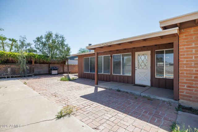 1112 E LAUREL Drive, Casa Grande, AZ 85122