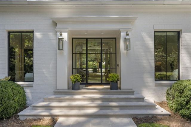 447 Valley Road, Atlanta, GA 30305